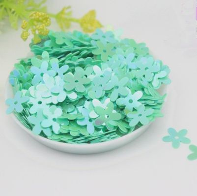 Add Some Sparkle to Your Graduation with Sequin Flower 3D Loose Sesquins Christmas Decoration Supplies