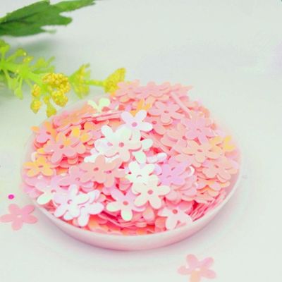 Add Some Sparkle to Your Graduation with Sequin Flower 3D Loose Sesquins Christmas Decoration Supplies