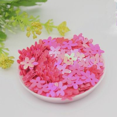 Add Some Sparkle to Your Graduation with Sequin Flower 3D Loose Sesquins Christmas Decoration Supplies